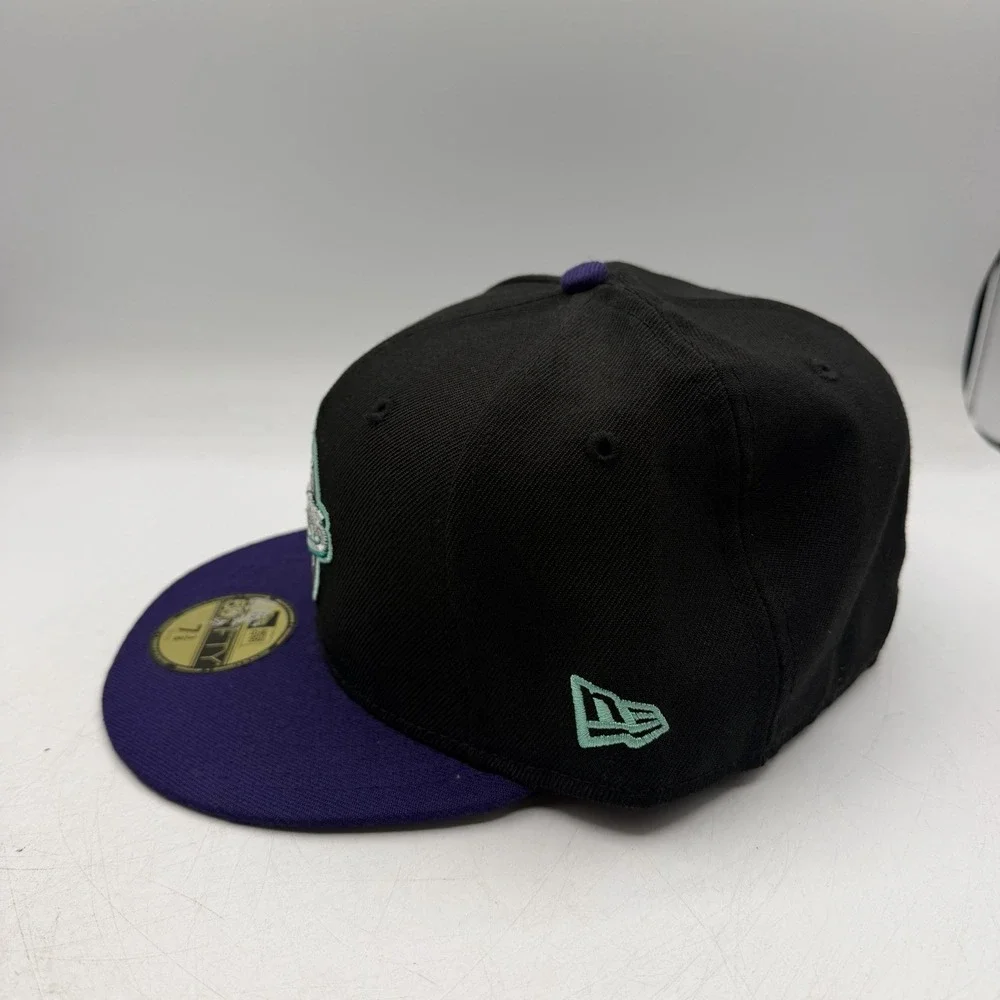 New Era 59Fifty Detroit Pistons Hat Cap 7 3/8 Black Purple Fitted NBA Basketball